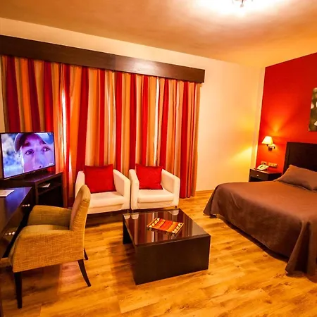 Hotel Atalaya De La Campina